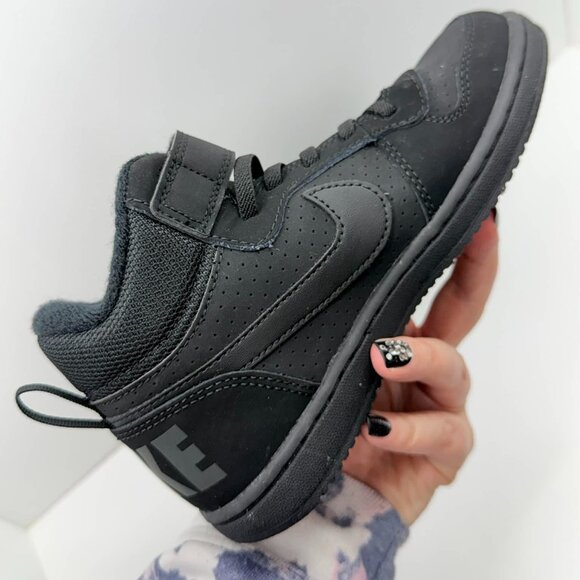 black Nike Court Borough Mid 2 kids' sneakers Triple black, Mid-top basketball - Picture 3 of 14